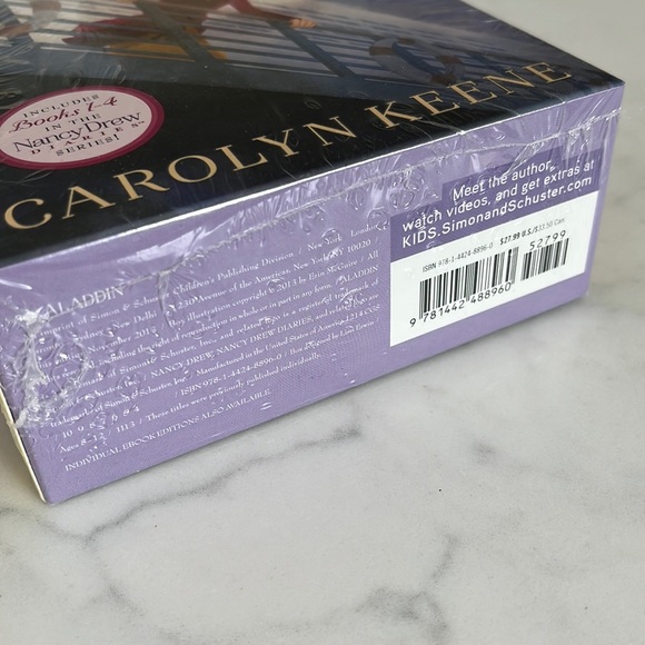 Nancy Drew Diaries Series Books 1-4 - Picture 7 of 9